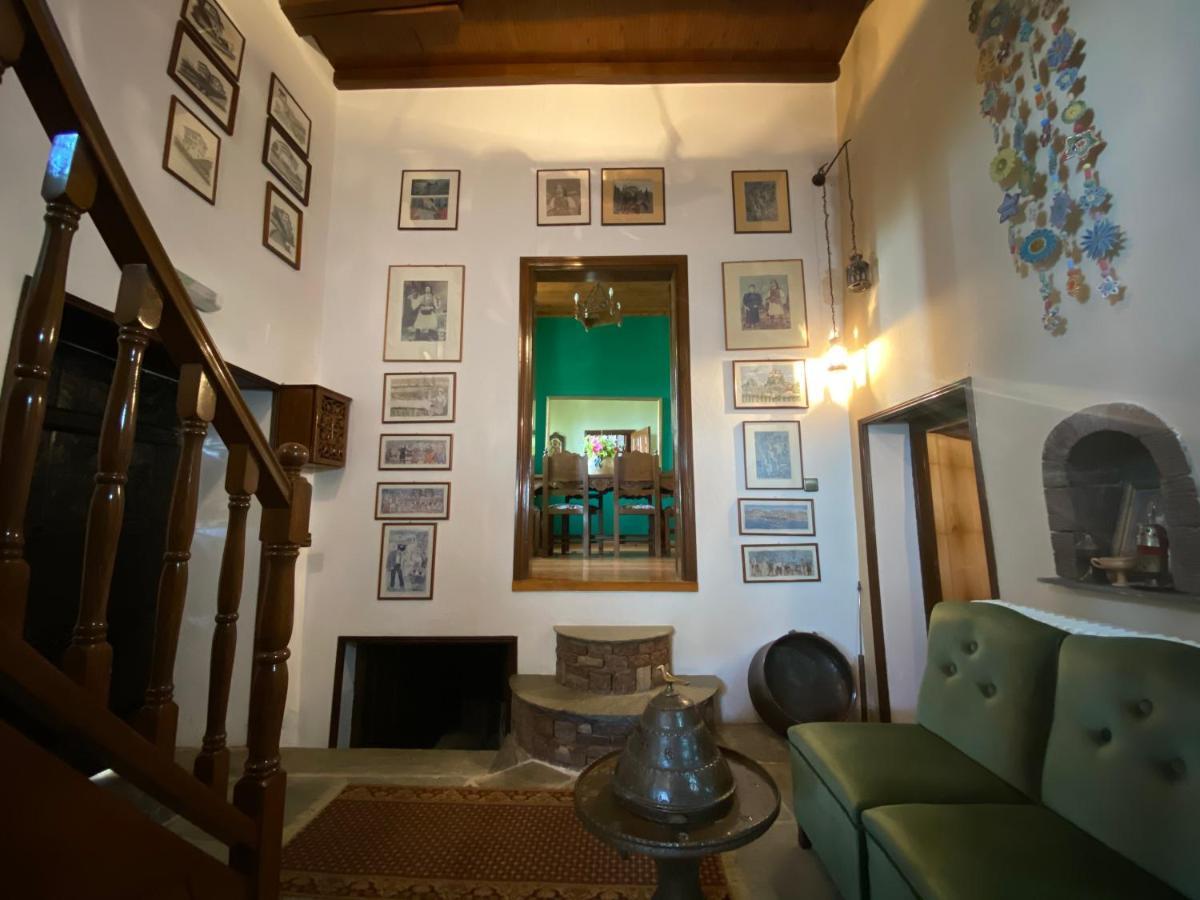Arhontiko Theofilos Makrinitsa Bagian luar foto